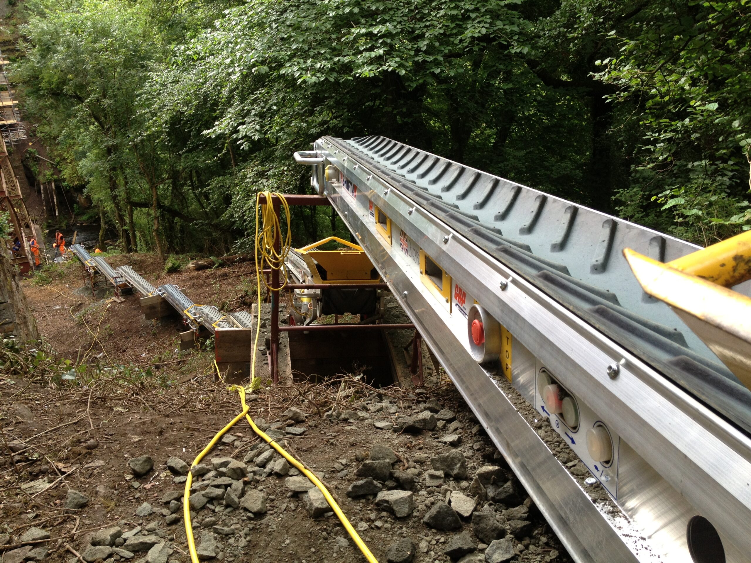 Mace Industries Shifta Mk3 Linked down hill